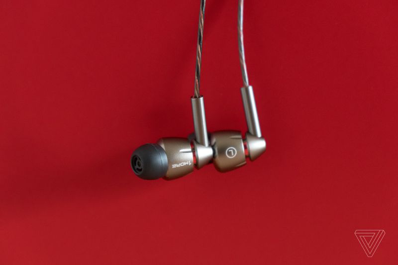 1MORE triple DRIVER IN-EAR Headphones review