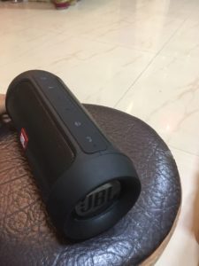 JBL Charge 2 Plus buttons